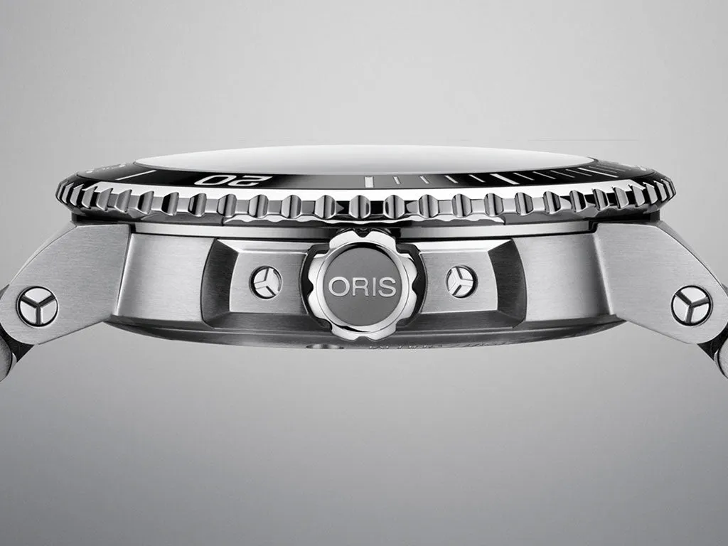 Aquis Date Blue - Bracelet - 43.5mm - Ref. 01 733 7730 4135-07 8 24 05PEB