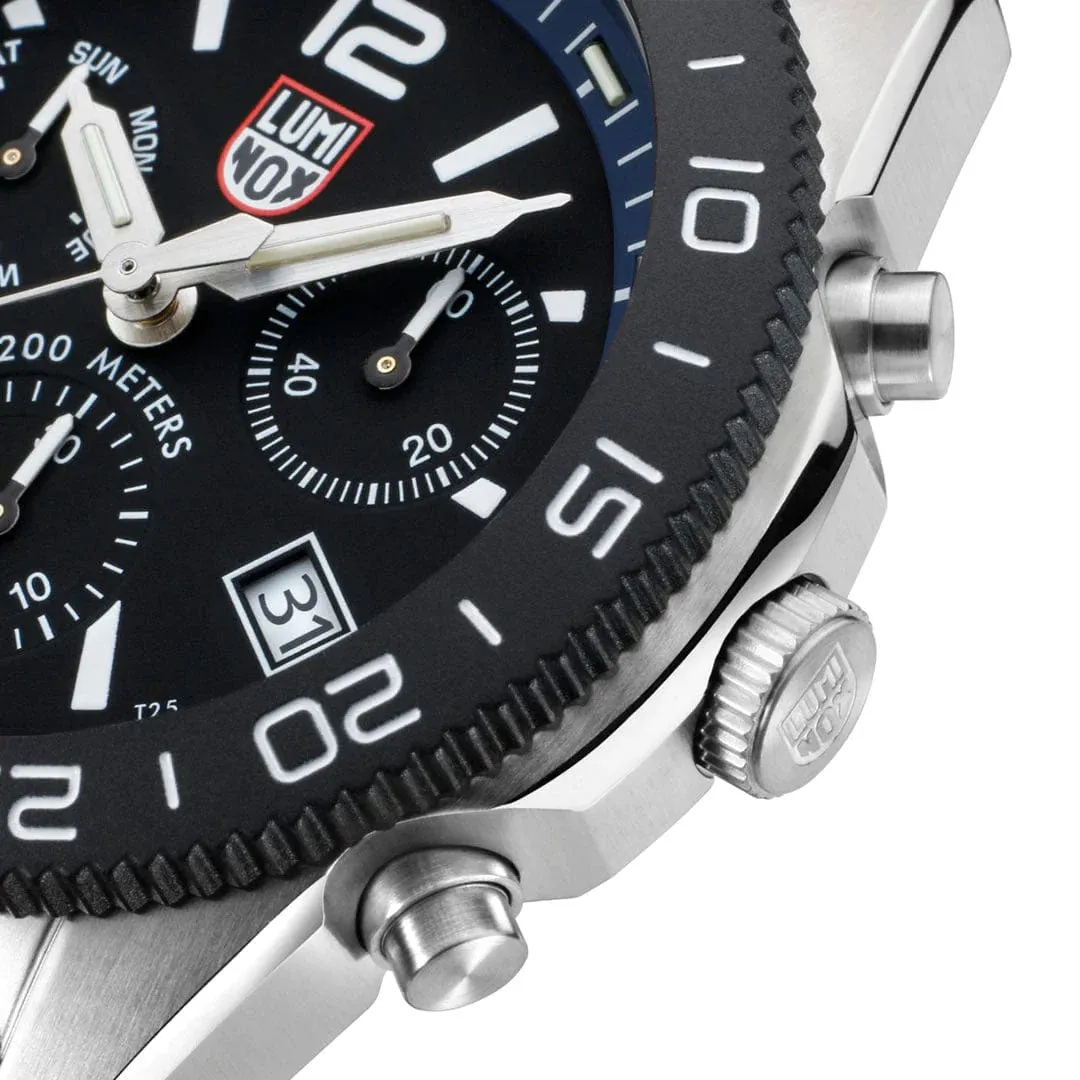 Luminox Pacific Diver Chronograph Stainless Steel Black Dial Blue Rubber Strap Day/Date Divers Quartz Mens Watch XS.3143