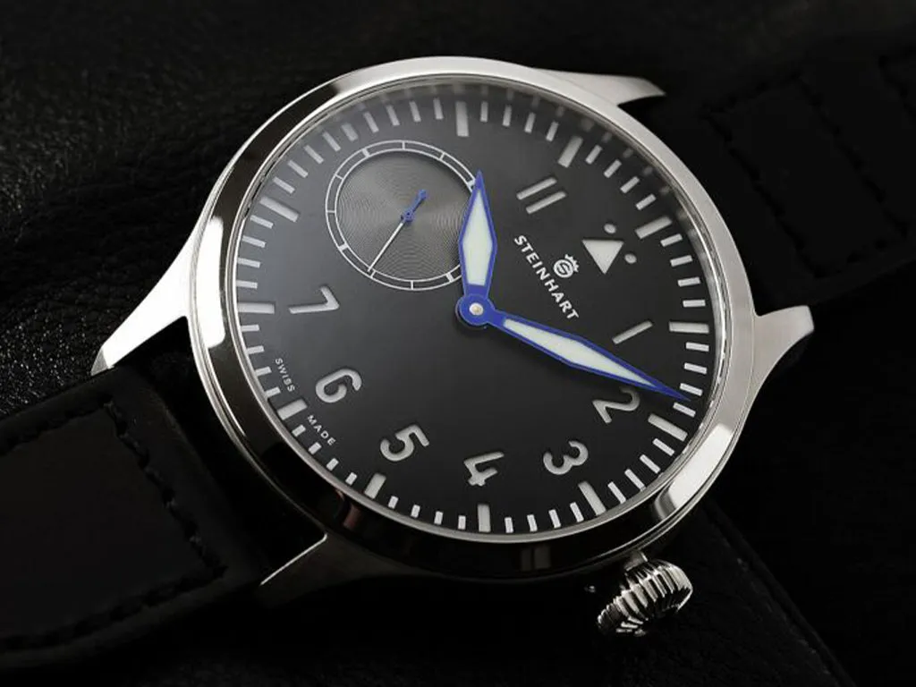 Nav B-Uhr 47 ST1 Premium Gold