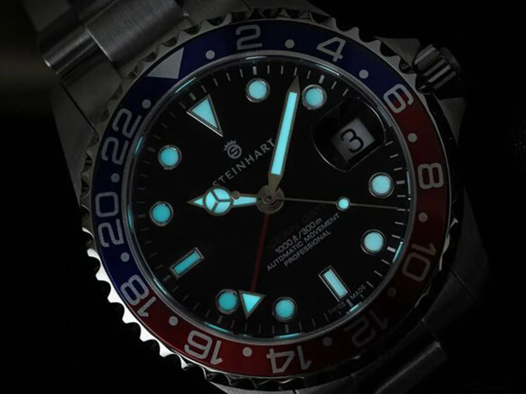 Ocean 39 GMT Blue/Red