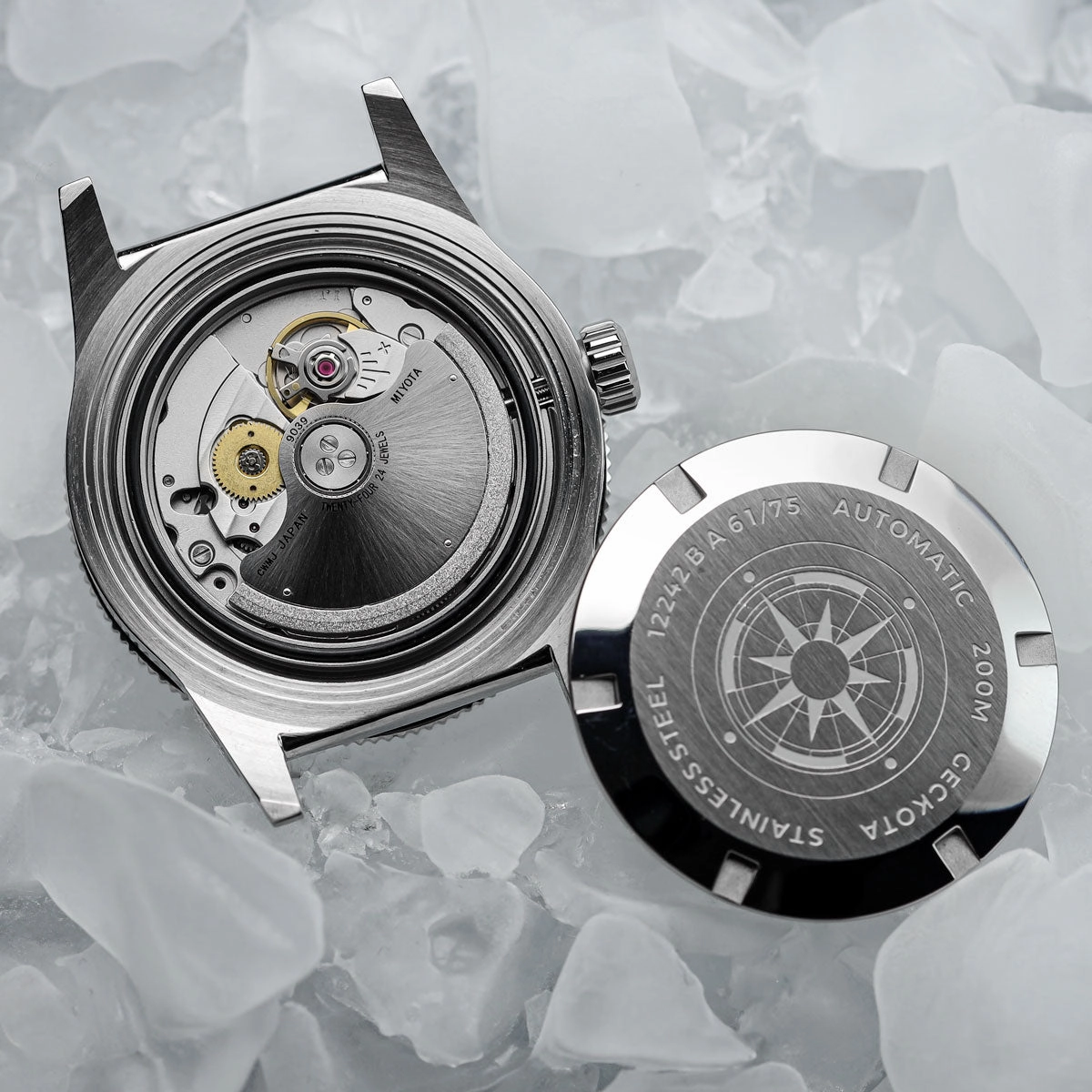 Ocean-Scout Dive Watch - Frost