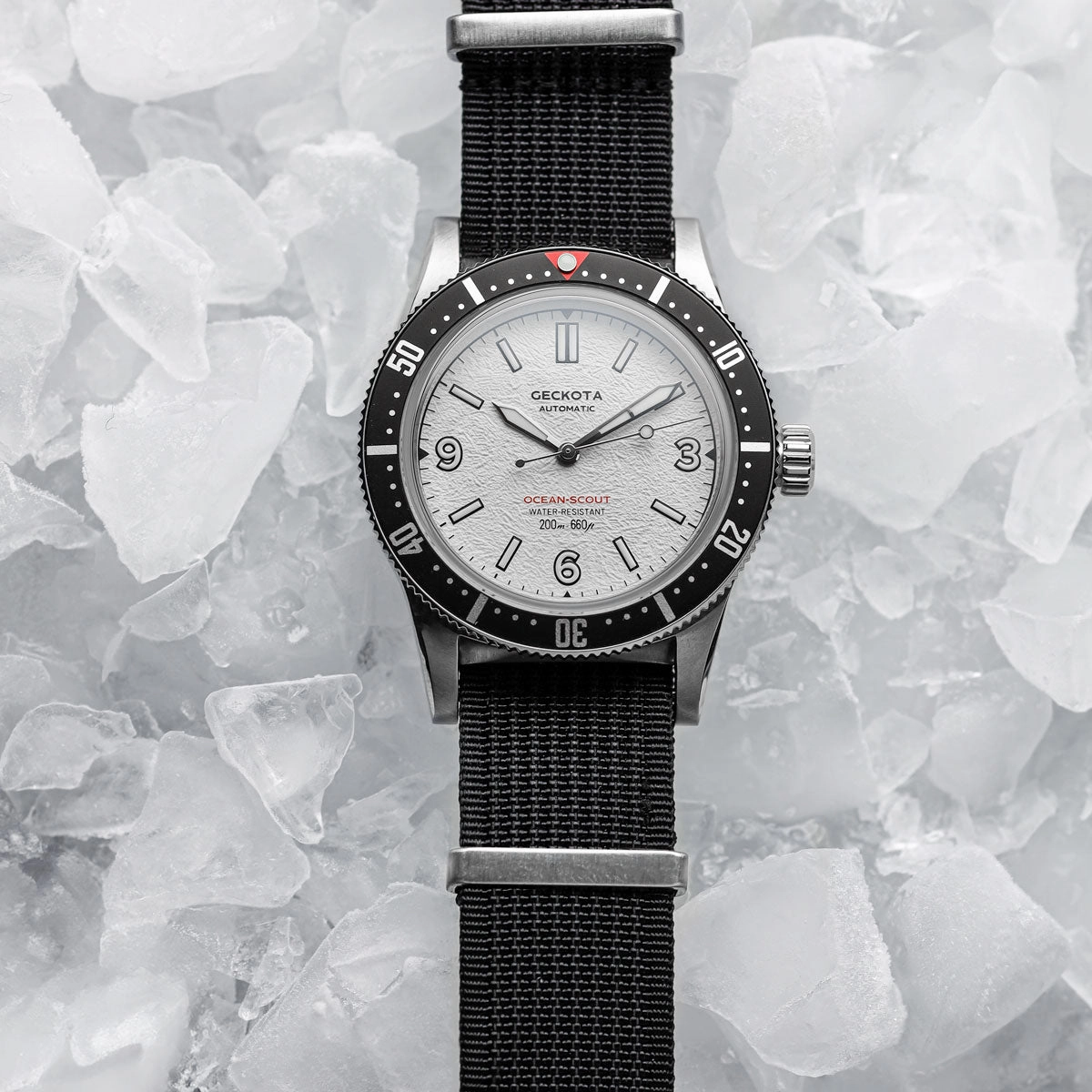 Ocean-Scout Dive Watch - Ice White