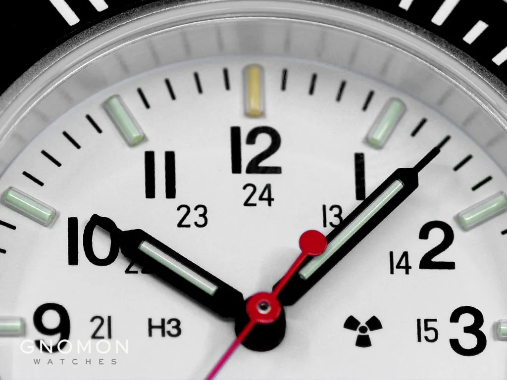 Pilot’s Navigator Stainless Steel Arctic Quartz (SSNAV) - Nylon DEFSTAN Ref. WW194001SS-0503