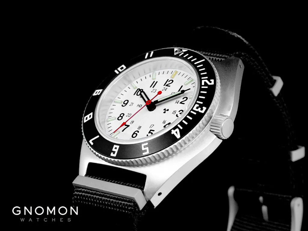 Pilot’s Navigator Stainless Steel Arctic Quartz (SSNAV) - Nylon DEFSTAN Ref. WW194001SS-0503