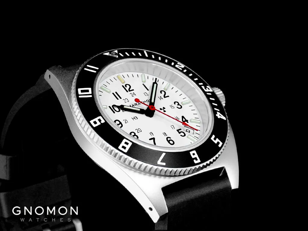 Pilot’s Navigator Stainless Steel Arctic Quartz w/Date (SSNAV-D) - 3-Piece Rubber Strap Kit Ref. WW194013SS-0530