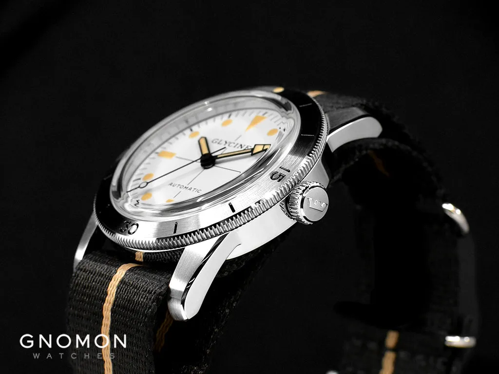 Sea Kraken 39mm White - Black Nylon Ref. GL0502