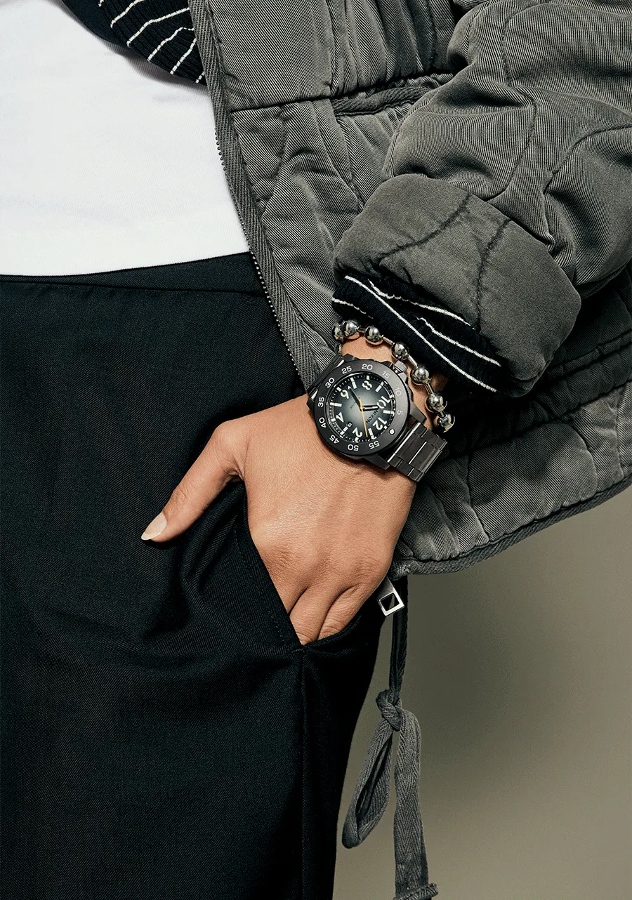Smyth 44 - Silver / Tunnel Black Ombre